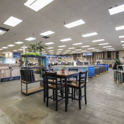 The Floor Trader in Modesto showroom interior